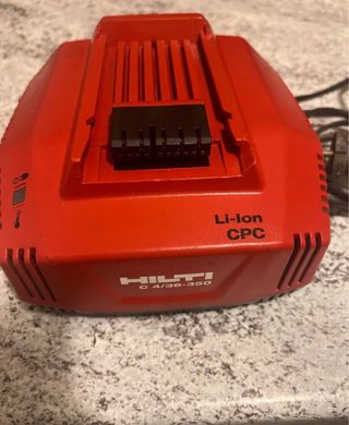 Cargador Hilti carga rápida