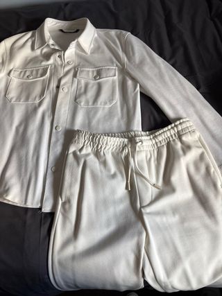 Conjunto Zara Sobrecamisa y Pantalón Blanco