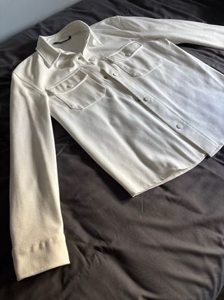 Conjunto Zara Sobrecamisa y Pantalón Blanco