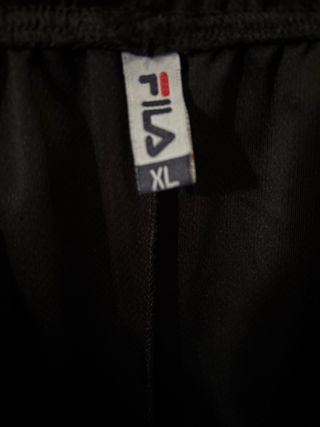 Pantalón corto Fila hombre negro y rojo
