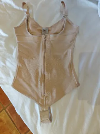 Faja Colombiana YUMMY Beige Cremallera