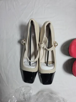 Scarpe Mary Jane Beige e Nere EU 36