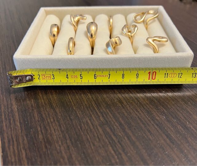 Set 9 anelli oro e contenitore