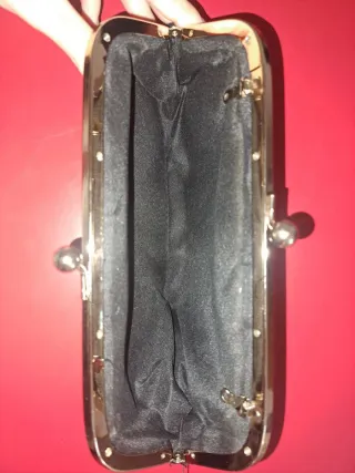 Pochette Prada nera in perfette condizioni