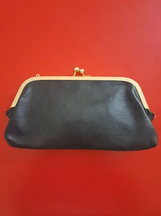 Pochette Prada nera in perfette condizioni