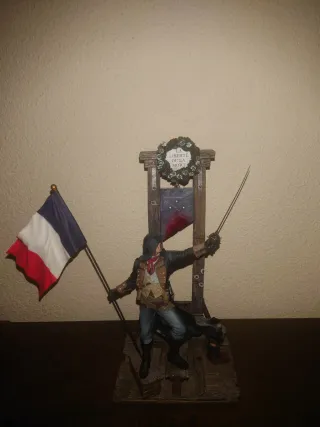 Figura Assassin's Creed con guillotina