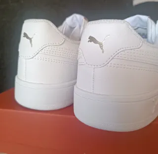 Zapatillas Puma Blancas