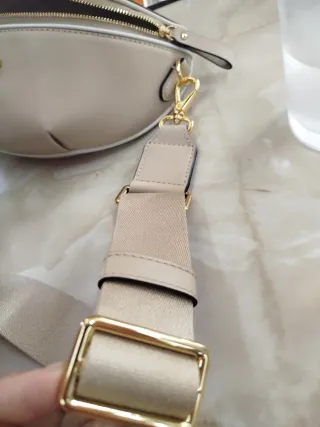 Bolso riñonera Lauren Ralph Lauren piel beige