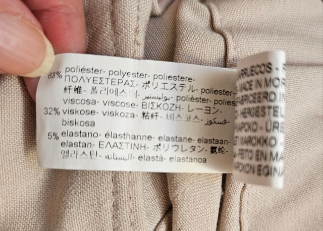 Pantalón carrot Zara