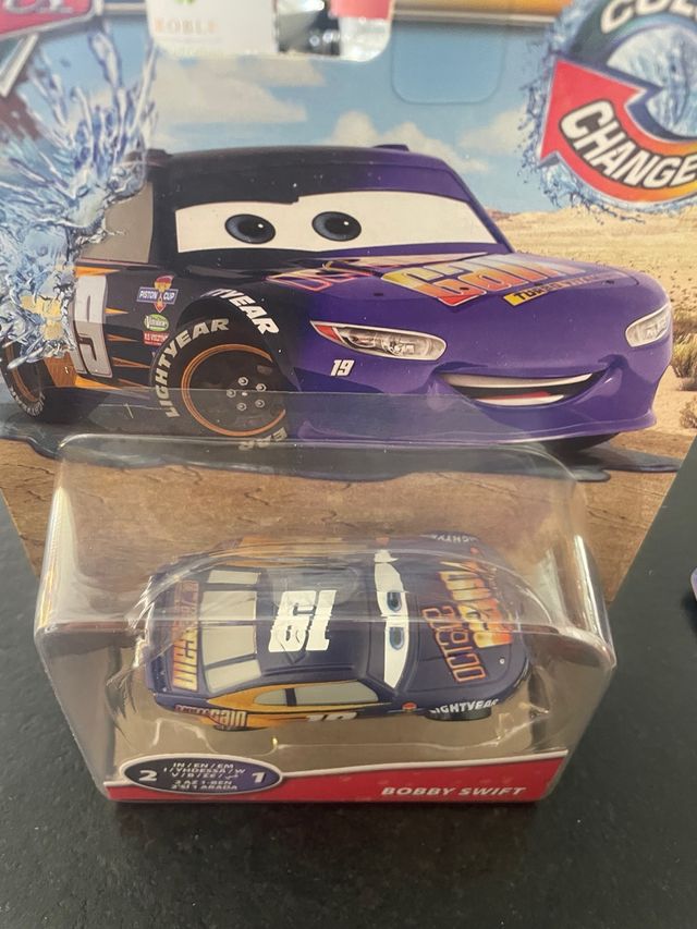 Cars Disney Pixar Cambio de Color Bobby Swift