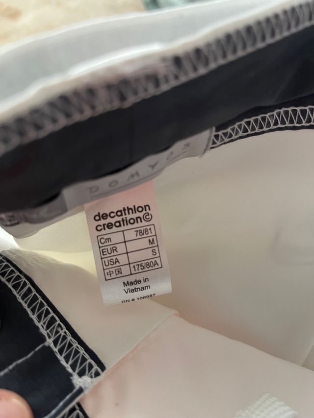 Pantalón pirata Domyos blanco y negro