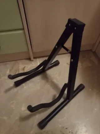 Soporte para bajo negro