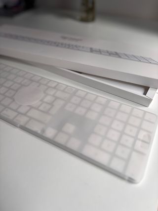Teclado Apple Magic Keyboard Touch ID Plata