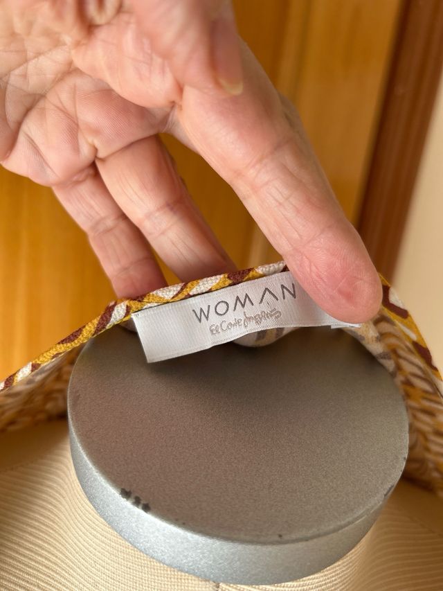 Blusa El Corte Inglés estampado geométrico