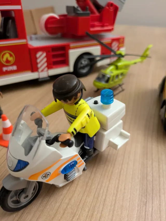 Camión Bomberos Playmobil con Escalera