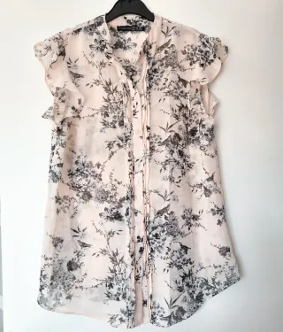 Blusa floral beige y multicolor
