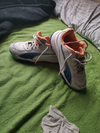 Zapatillas Puma niño/niña Talla 37