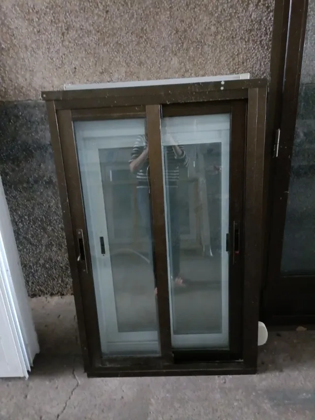 Ventana corredera bronce 0.80x1.20