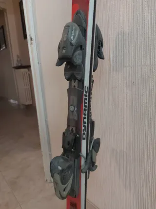 Esquís DYNAMIC VR01