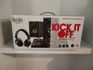 Mesa DJ Hercules + 2 Altavoces + Cascos