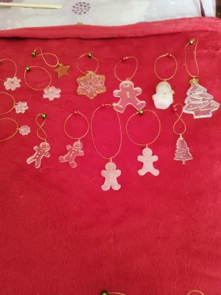 Colección adornos árbol Navidad hechos de resina
