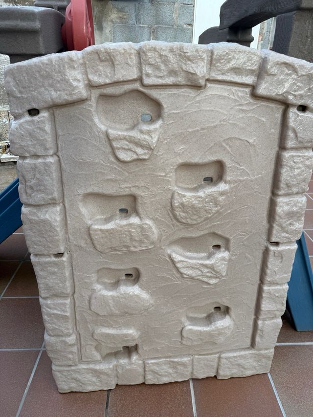 Castillo infantil con tobogán para jardín