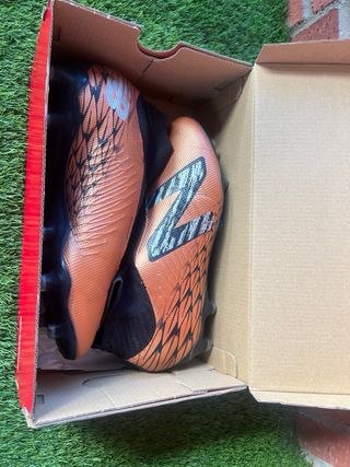 Botas de fútbol New Balance Naranja