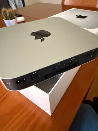 Mac mini M2 (2023) – 16 GB RAM / 256 GB SSD