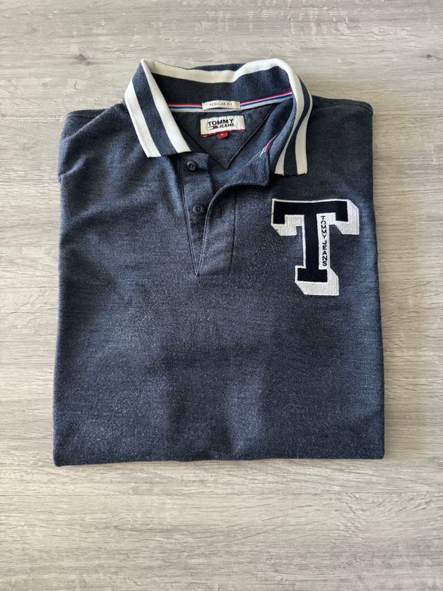 Polo Tommy Jeans Talla L Azul Marino