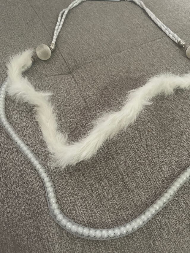 collar pelo sintético