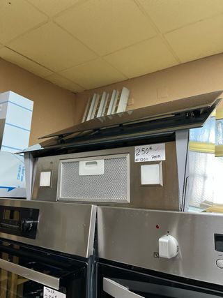 campana extractora AEG 700m decorativa