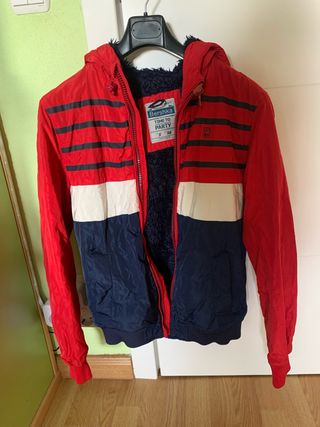 Cazadora Bershka chico Talla S
