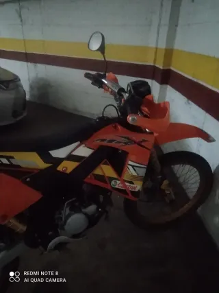 Moto Rieju Naranja