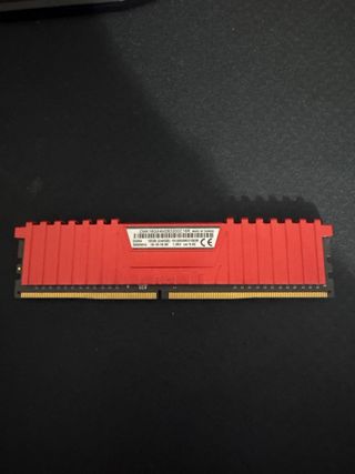 RAM 2 Módulos de 8Gb 