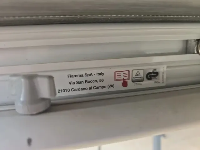 Toldo Fiamma F45S 260 Blanco polar grey