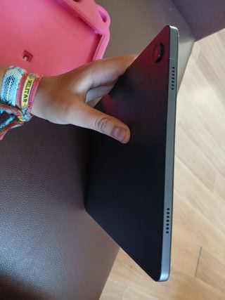 Tablet Samsung A9 Negra con Funda Rosa