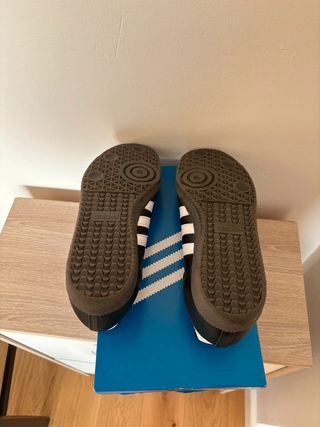 Zapatillas  Adidas Originals Sá݉mba OG talla 42.5