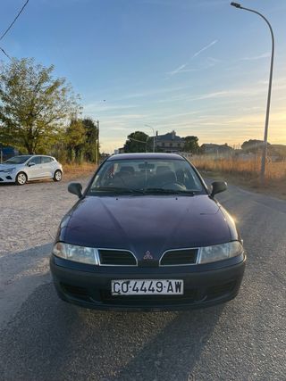 Mitsubishi Carisma 2000