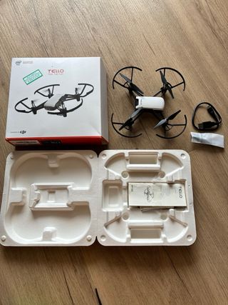 Dron Tello Blanco y Negro