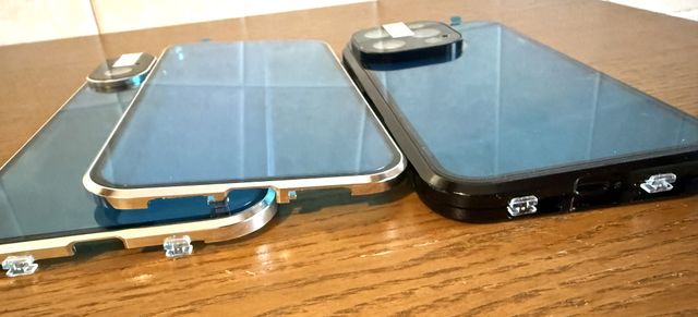 Custodia magnetica 360 per iPhone 16 Pro