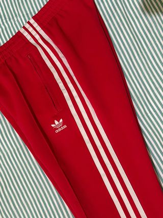 Pantalones Adidas Rojos