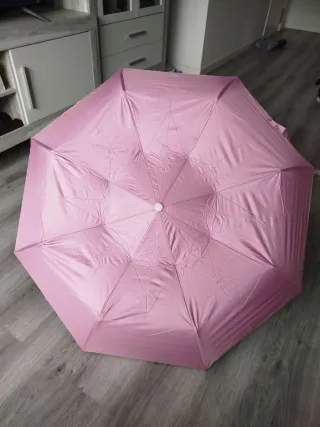 Paraguas de bolsillo rosa