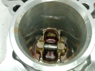 JUEGO DE CILINDRO Y PISTON YAMAHA X-MAX 125 TECH 