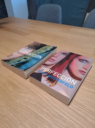 Traición y Perfección (Saga Los Feos)