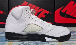 Nike Jordan 5 Fire Red Talla 45 US 11 NUEVAS V