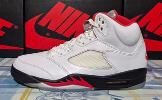 Nike Jordan 5 Fire Red Talla 45 US 11 NUEVAS V