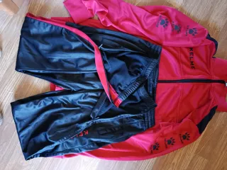 Chándal Vintage Kelme Negro y Rojo