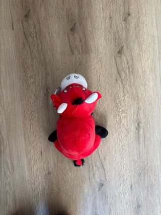 Peluche Toro Rojo