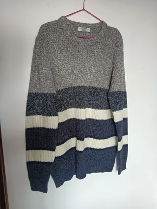 Jersey Bershka gris talla M