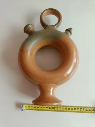 Botijo de aro o rosca "Piqueres"